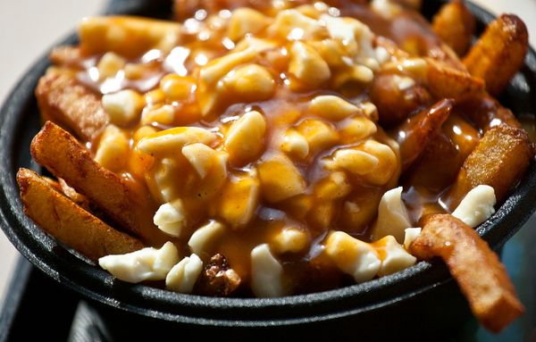 poutine-quebec_38038_600x450