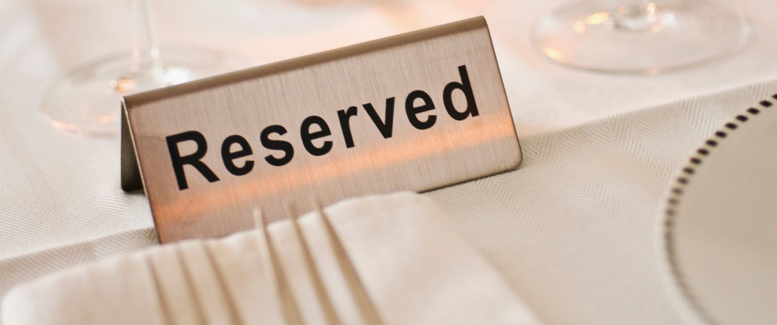 GTY_Reserved_Table_TG_140610_12x5_1600