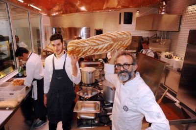 打擊食物浪費！全球第一名廚 Massimo Bottura 跑到里約奧運開「剩菜餐廳」？