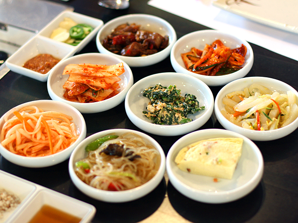 文章末兩段處可放 圖說韓國BBQ醃漬小菜
