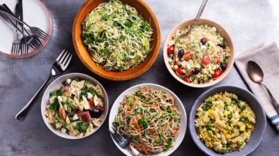 幫義大利麵換上夏裝：做成沙拉吧！