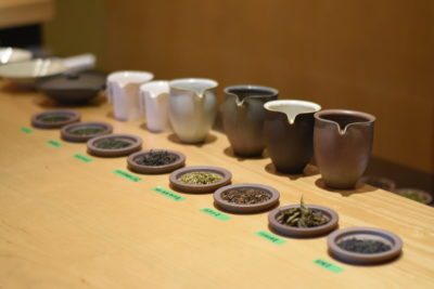 萃茶、溫度，杯器：一窺祥雲龍吟的餐茶搭配侍茶課