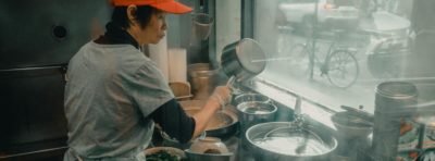 新型冠狀病毒疫情延燒，美國中國城尋求新生路